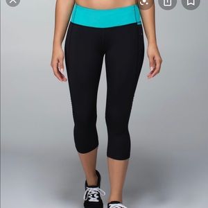 Lululemon Water Bound Crop LÁSER